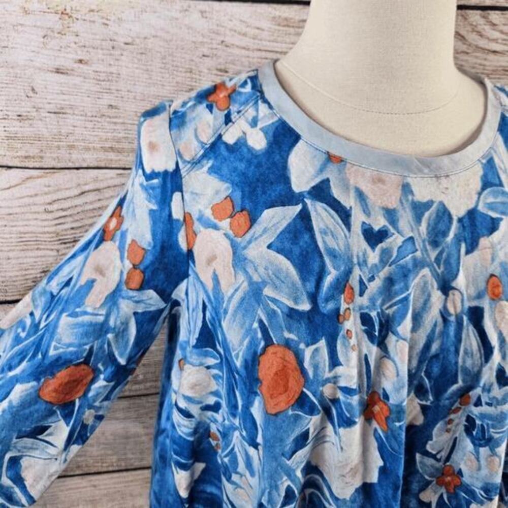 5/$25 Anthropologie Meadow Rue Swing Top Asymmetrical Blue Floral Extra Small - Picture 2 of 8